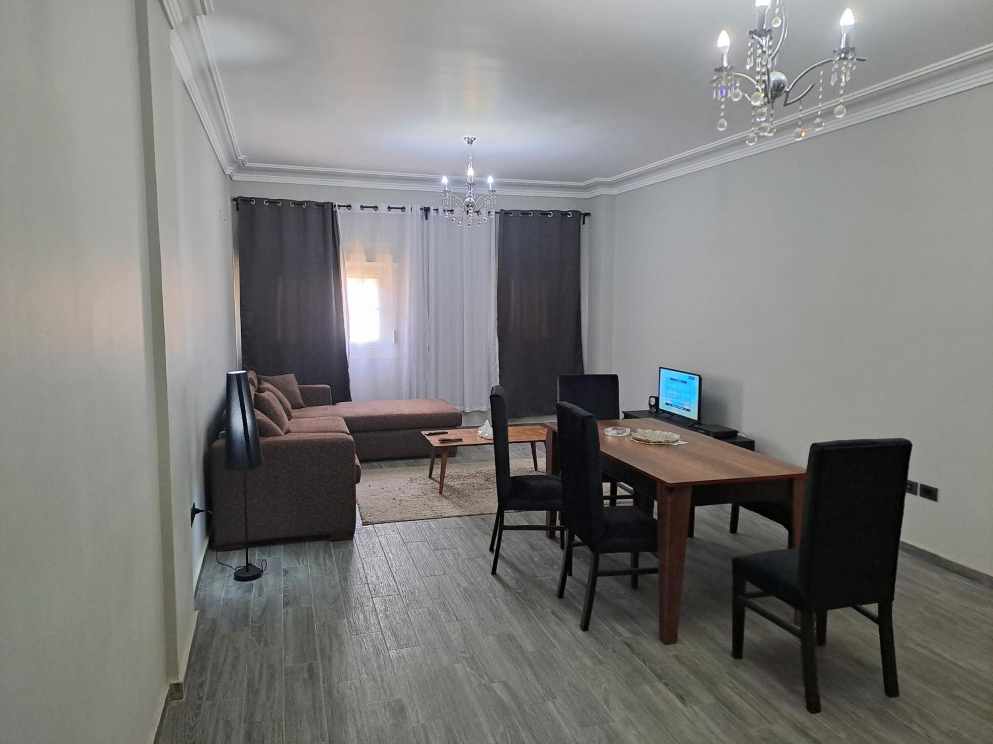 Heliopolis Shorouk City, Cairo Apartman *